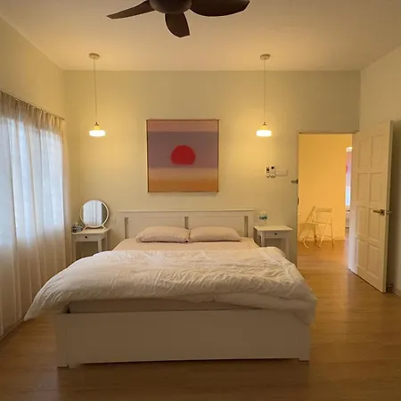 Blossom Hill Homestay Kuantan Exterior photo